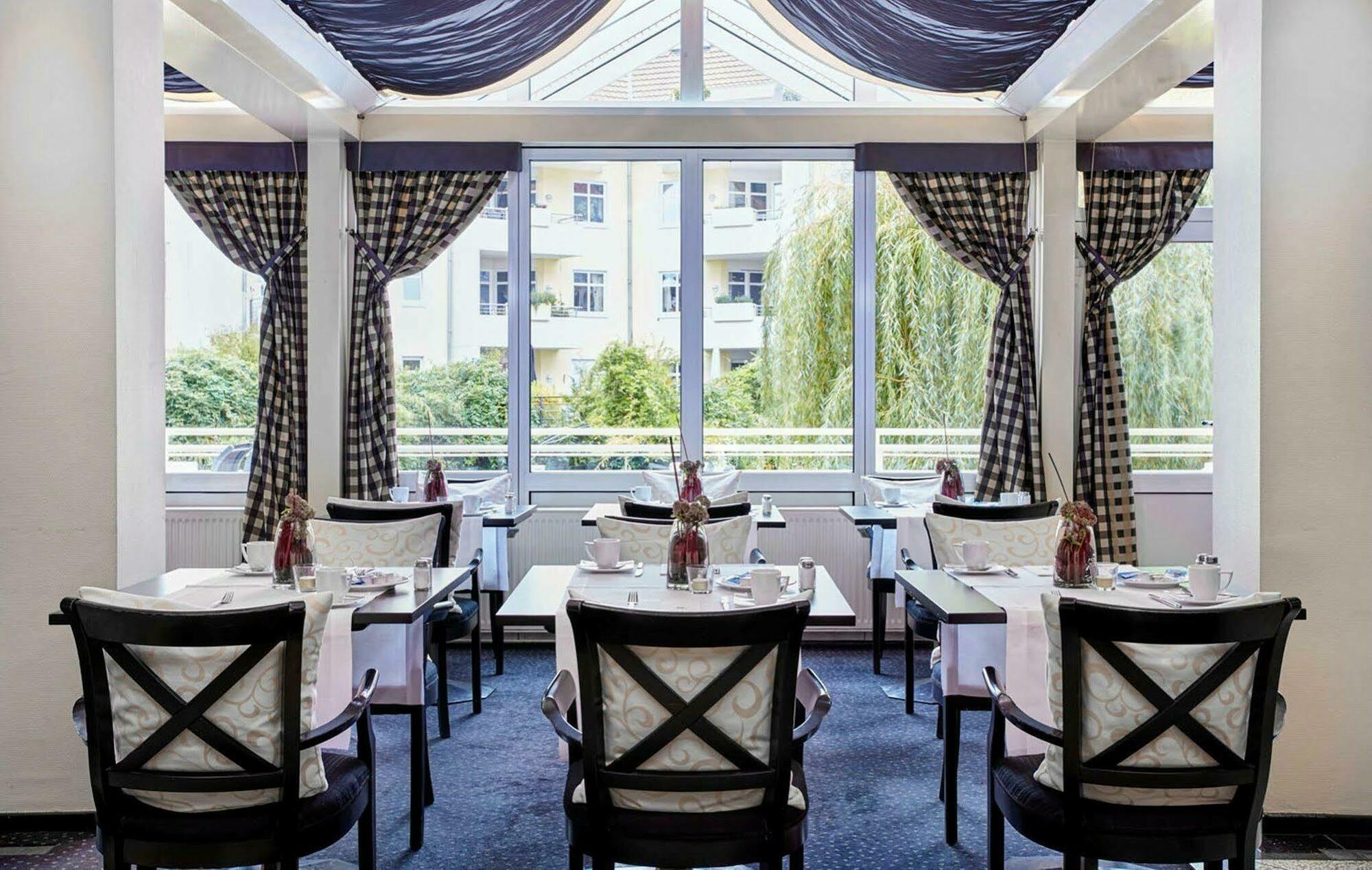 Lindgart Hotel Minden Екстер'єр фото